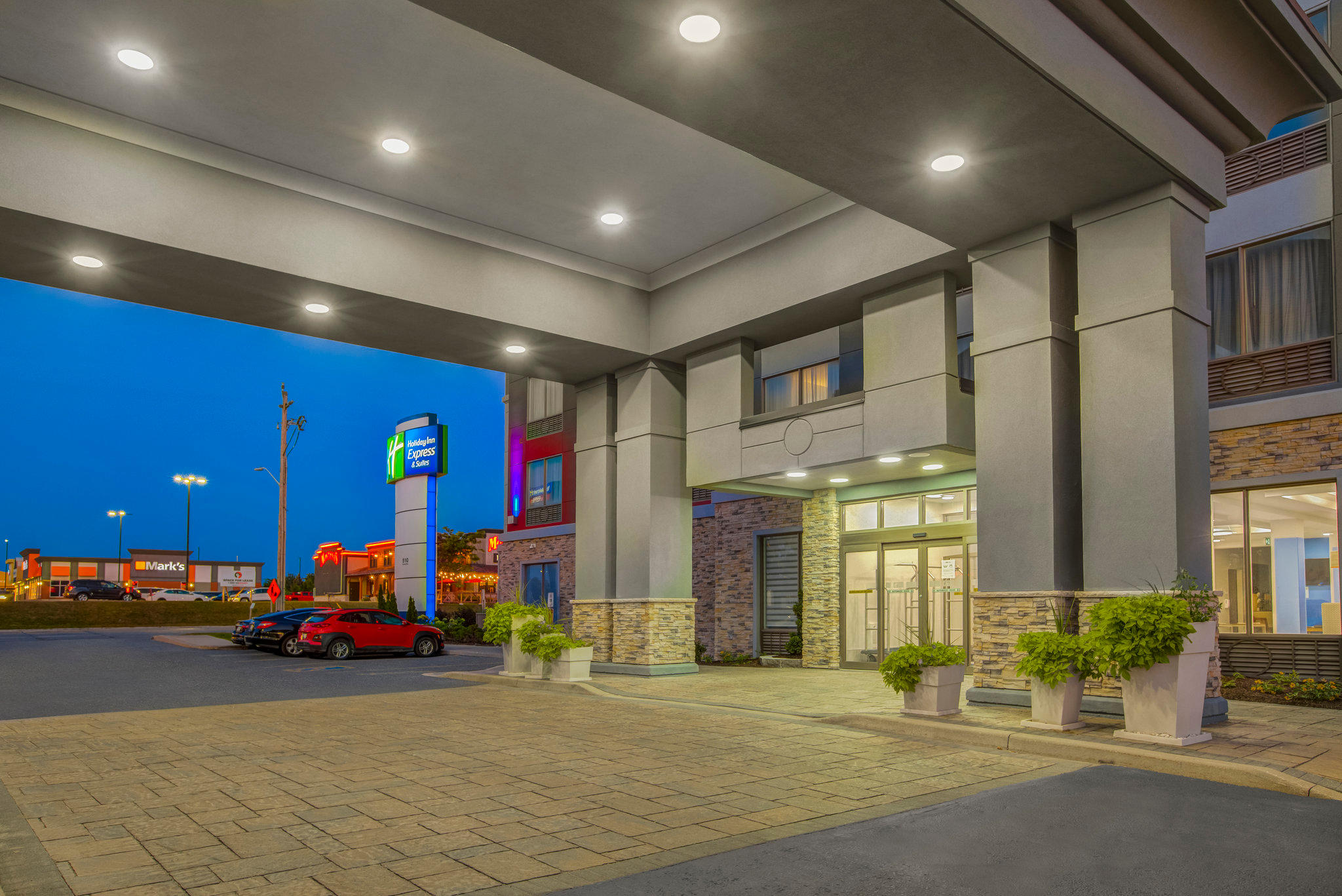 Images Holiday Inn Express & Suites Woodstock South, an IHG Hotel