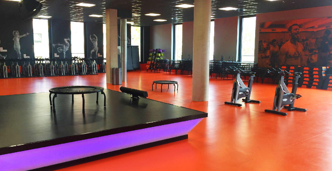 Bild 3 FitX Fitnessstudio in Mönchengladbach