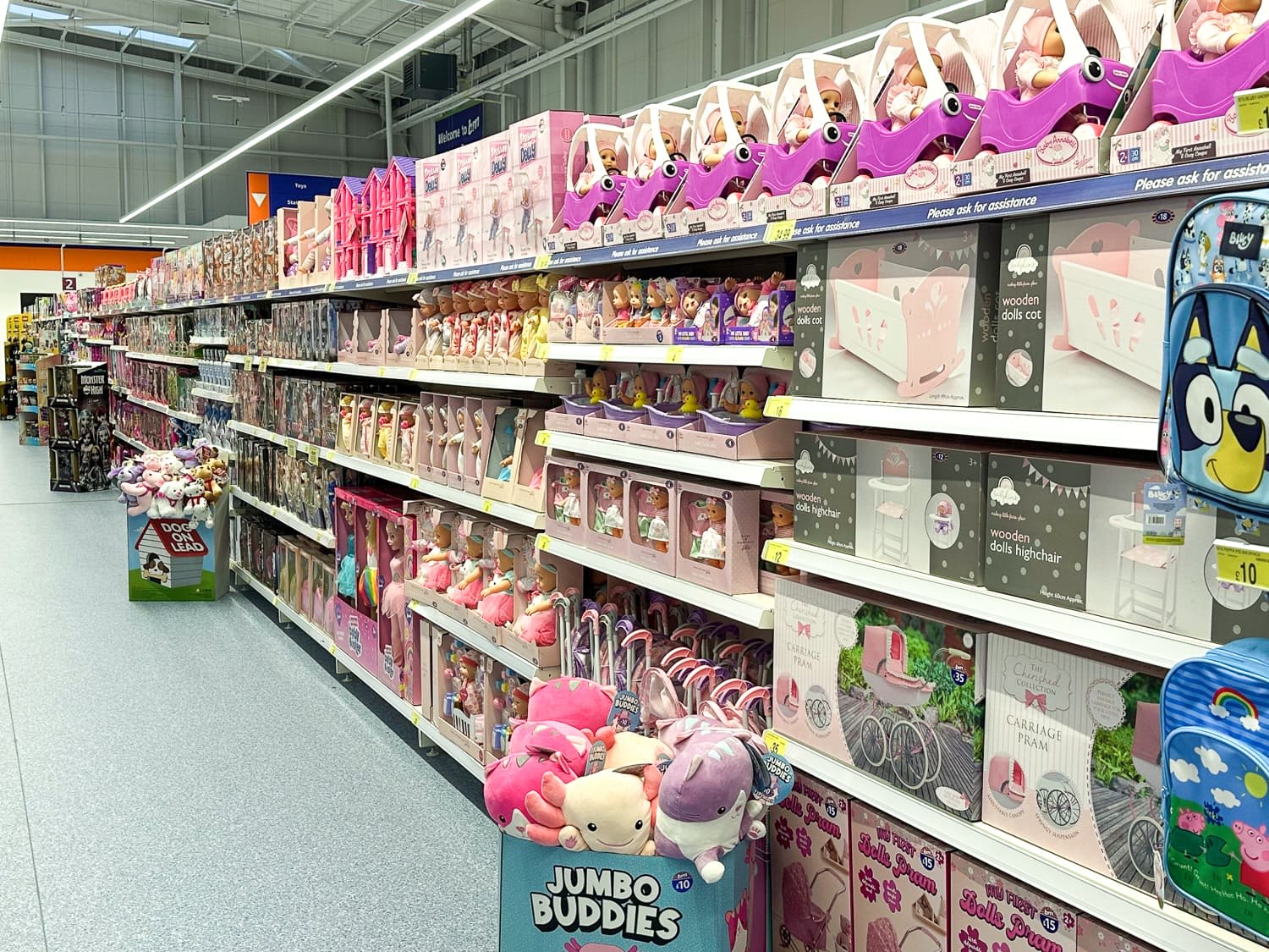 Images B&M Home Store with Garden Centre