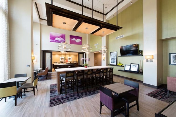 Images Hampton Inn & Suites Fayetteville