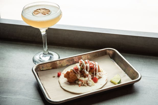 Images Luna's Tacos & Tequila
