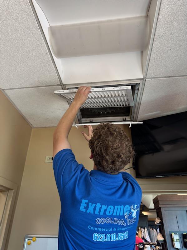 Call the licensed experts at Extreme Cooling Inc to experience quality air conditioning and refriger 