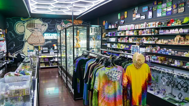 Images Sky High Smoke Shop