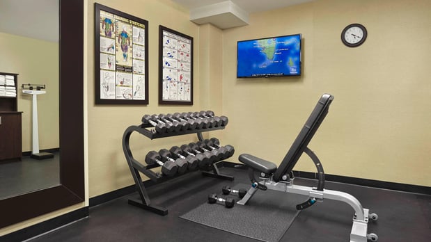 Images Holiday Inn Express & Suites Naples Downtown - 5th Avenue by IHG