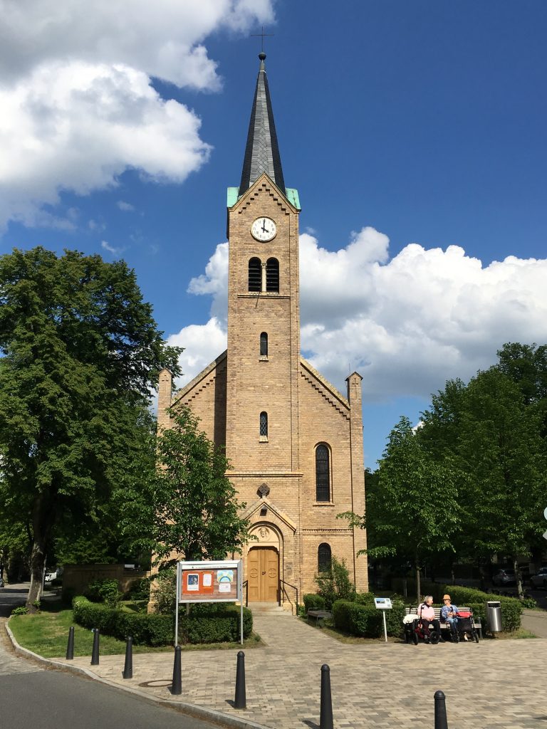 Kirche Glienicke - Ev. Kirchengemeinde Glienicke/Nordbahn, Gartenstr. in Glienicke
