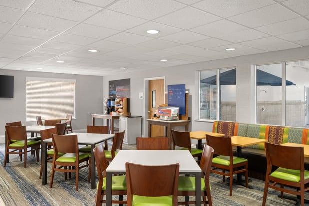 Images Holiday Inn Express & Suites New Buffalo, MI by IHG