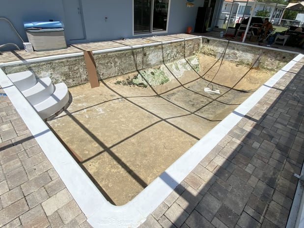 Images Paradise Palm Pools Inc