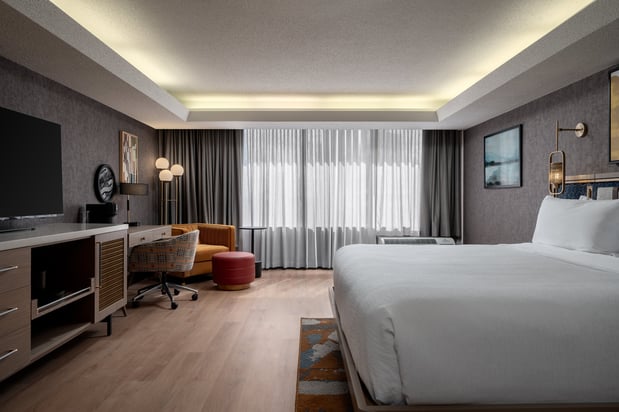 Images Troy Inn & Suites