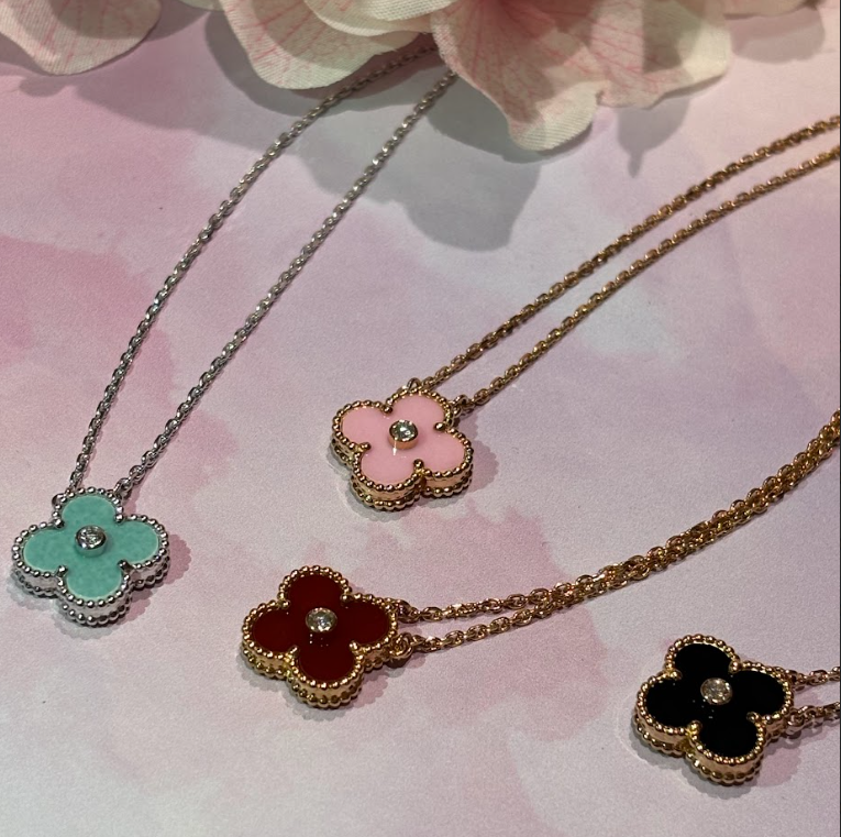 Images KOMEHYO（コメ兵）神戸三宮店