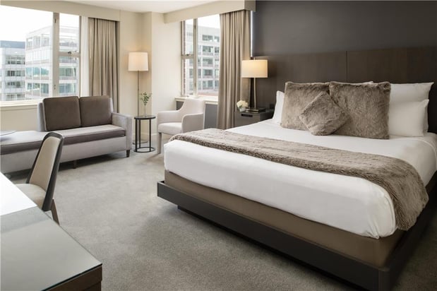Images The Benson Portland, Curio Collection by Hilton