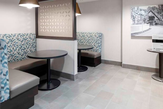Images Hampton Inn Conyers
