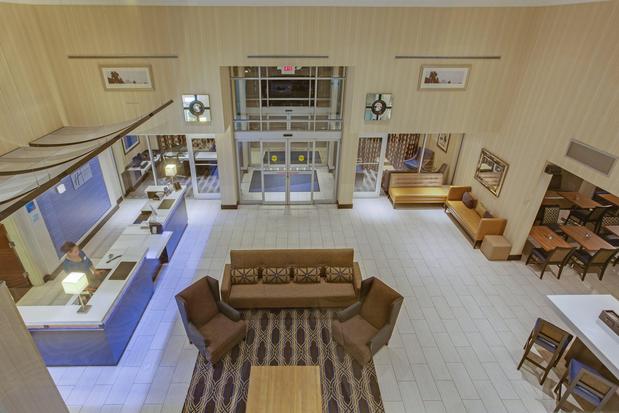 Images Holiday Inn Express & Suites Laurel by IHG