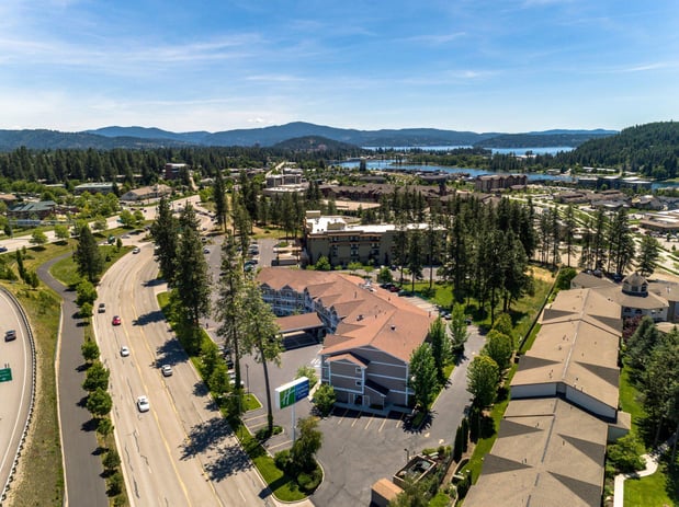 Images Holiday Inn Express & Suites Coeur D Alene I-90 Exit 11 by IHG