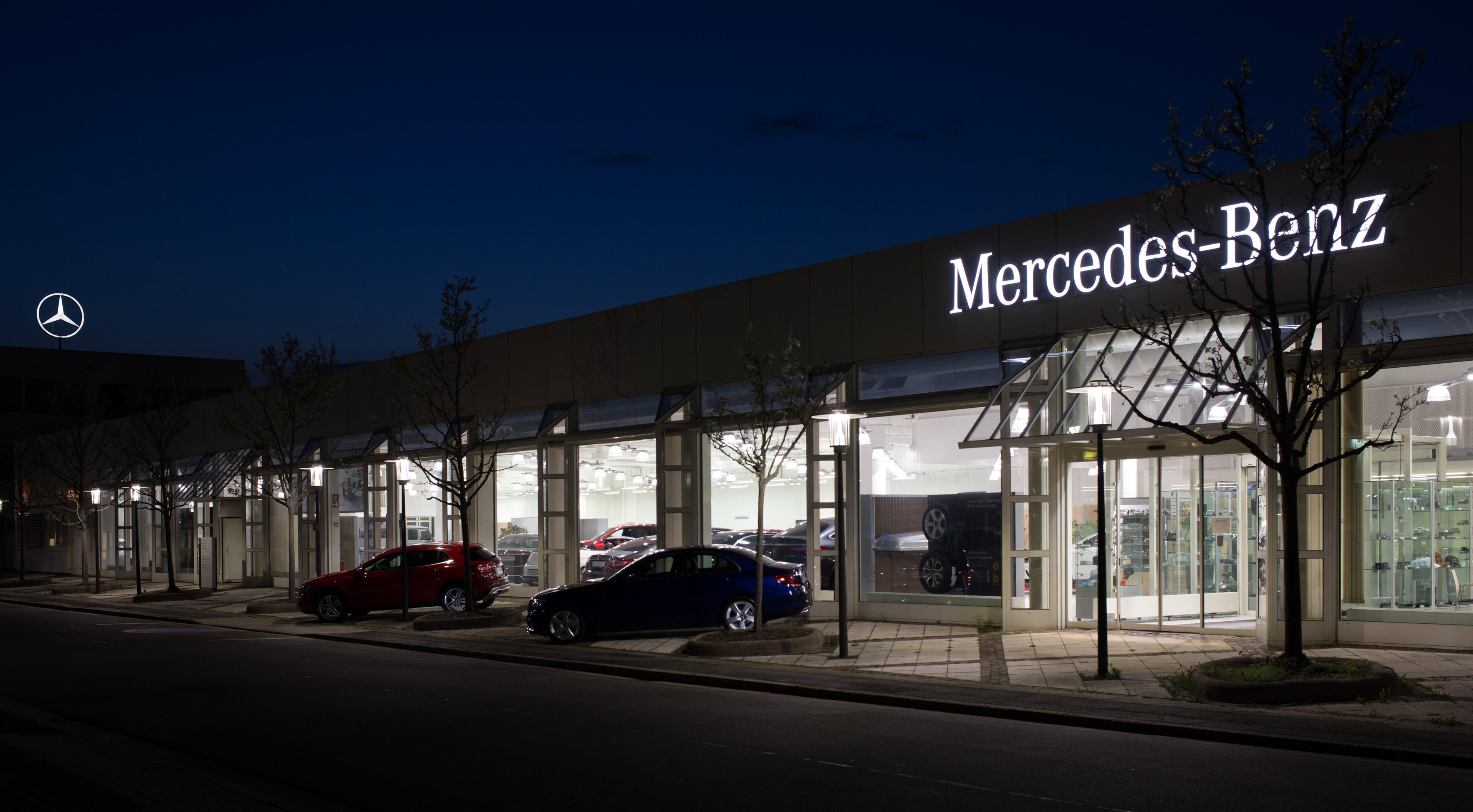 Bild 1 Mercedes-Benz Rent in Landau