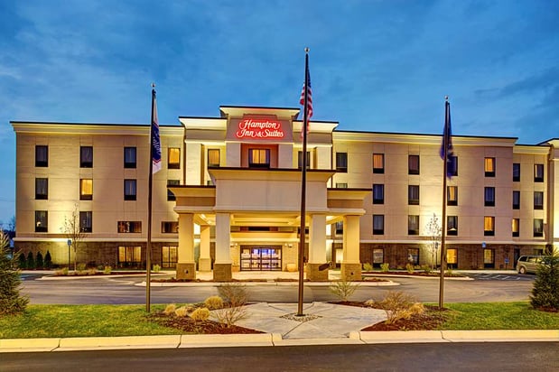 Images Hampton Inn & Suites Lansing West