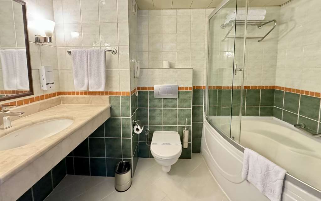 Images Best Western Plus Khan Hotel