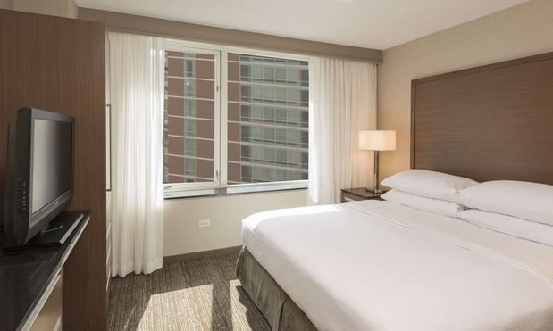 Images Embassy Suites by Hilton Chicago Downtown Magnificent Mile