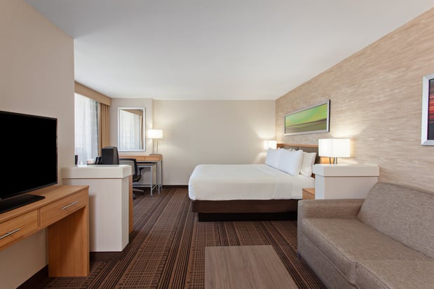 Images Holiday Inn Diamond Bar - Pomona by IHG