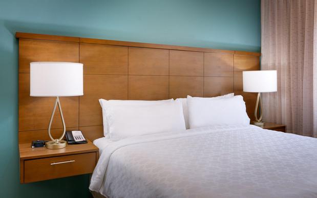 Images Staybridge Suites Gainesville I-75 by IHG
