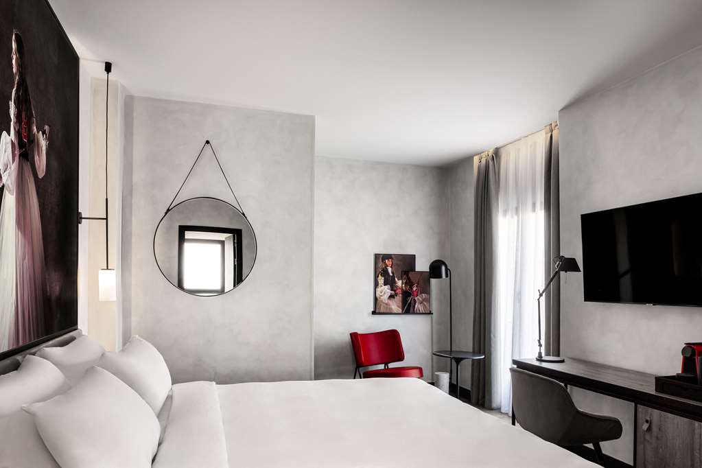 Images Radisson RED Madrid