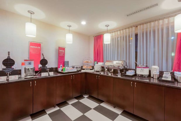 Images Hampton Inn San Marcos