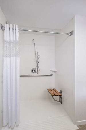 Images Hampton Inn Waterville