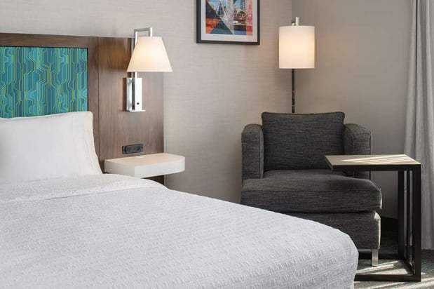 Images Hampton Inn & Suites Seattle-Airport/28th Ave