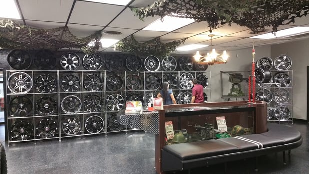 Images King’s Tire (King's Custom Wheels, LLC)