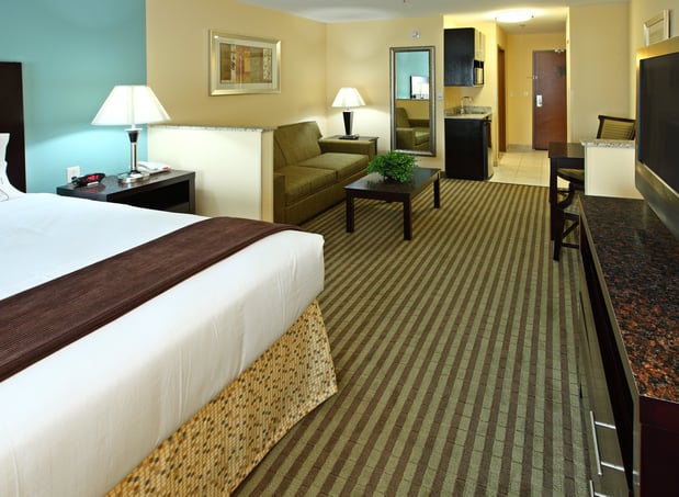 Images Holiday Inn Express & Suites Carthage by IHG