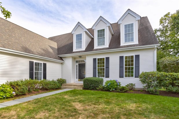 Images BHHS New England Properties: Cheryl Arcidiacono, Realtor