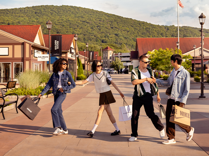 Images Woodbury Common Premium Outlets