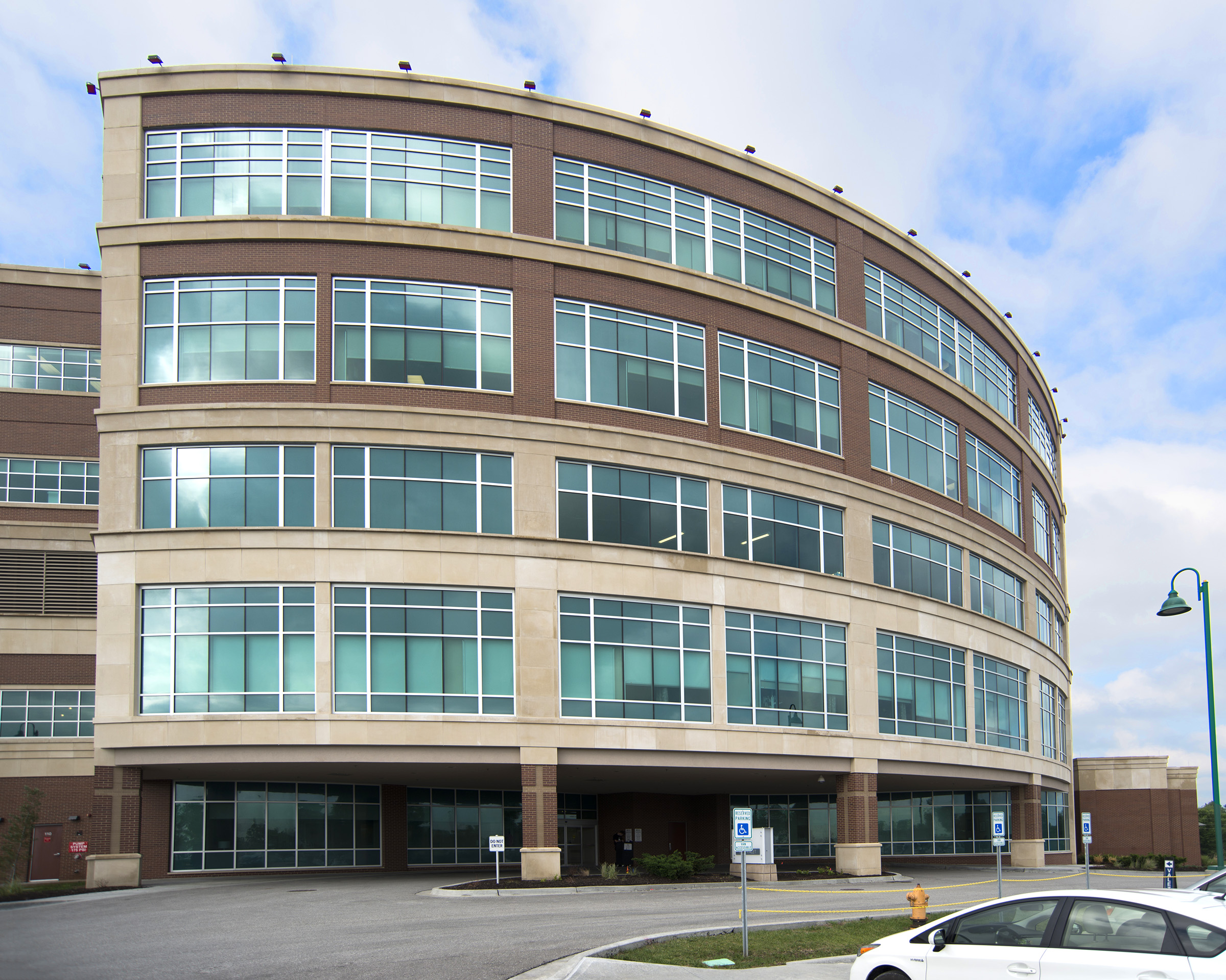 Saint Luke's East Hospital Pain Management Clinic