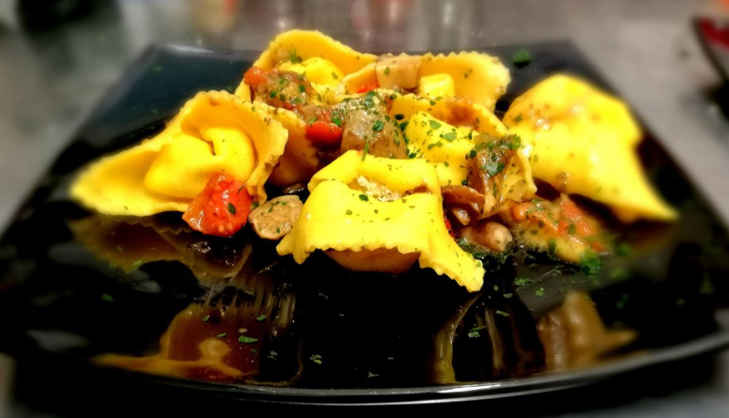 Images Fashion Mitho’s Cafè & Restaurant