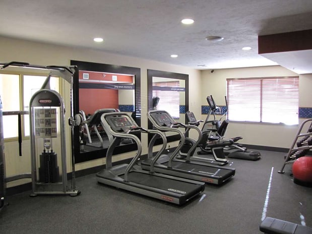 Images Hampton Inn & Suites Jamestown, ND