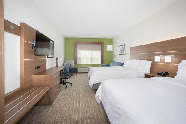 Images Holiday Inn Express & Suites Goodland I-70 by IHG