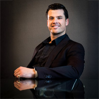 Jake Thompson headshot