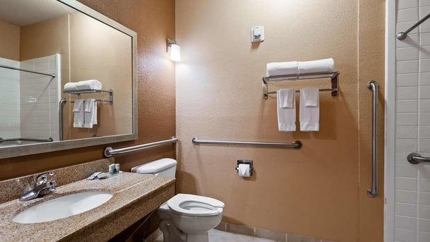 Images Best Western Granbury Inn & Suites