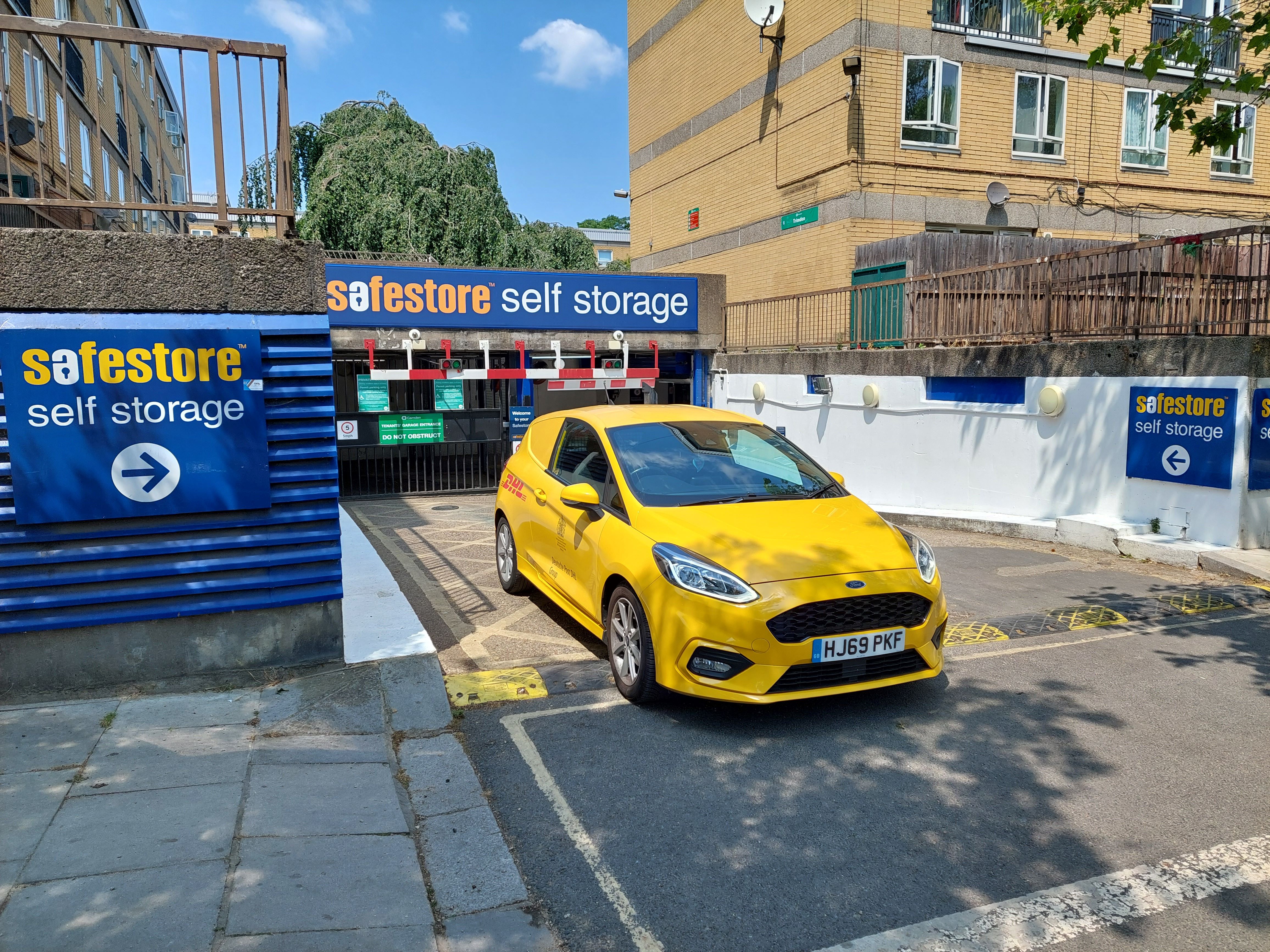 Images DHL Express Service Point (Safestore Camden Town)
