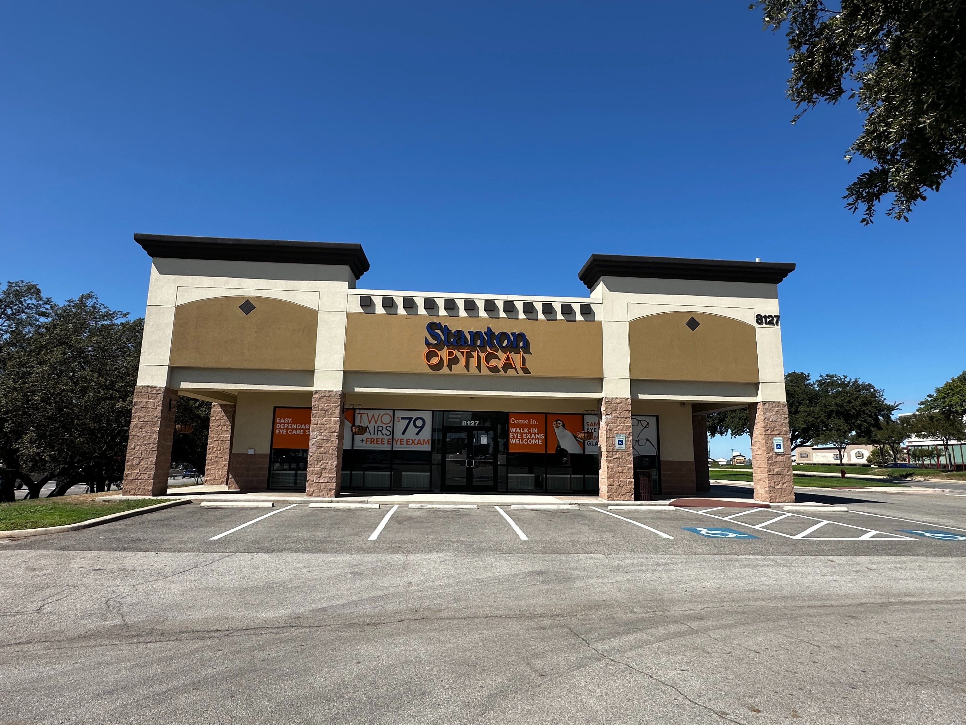 Storefront at Stanton Optical Store Selma TX 78154