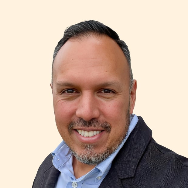 Images Oscar A. Donoso, Psychologist