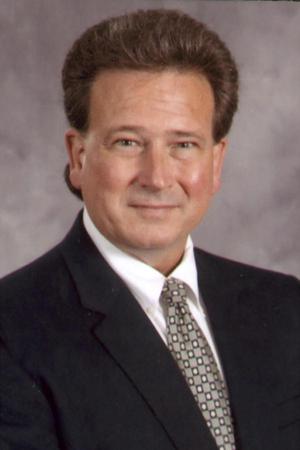 Images Edward Jones - Financial Advisor: Wendell D Godfrey, AAMS™