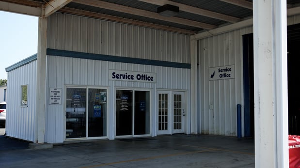 Images Parkway Ford of Lexington