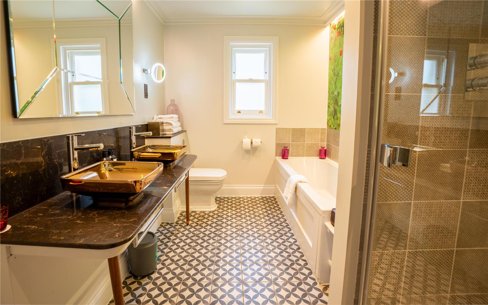 Gresham House Premium Bathroom