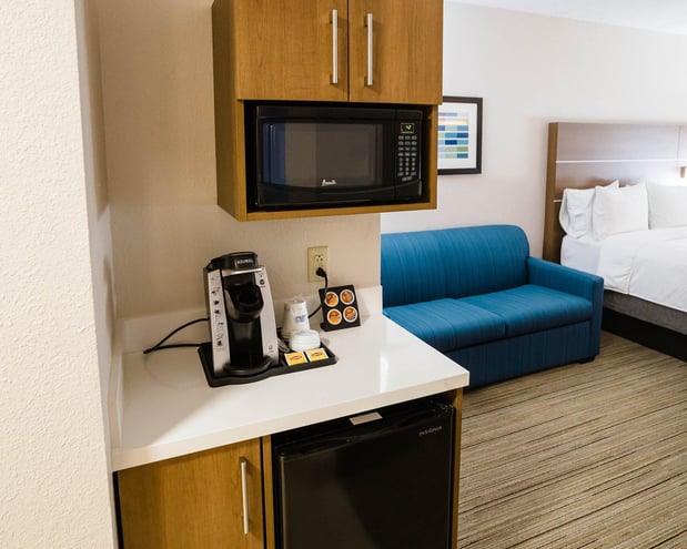 Images Holiday Inn Express & Suites Knoxville-Farragut by IHG