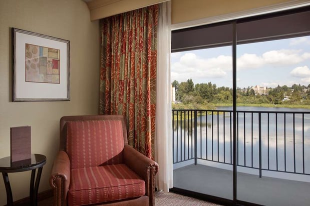 Images DoubleTree by Hilton Hotel Seattle Airport
