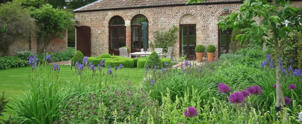Images Amanda Patton Landscape & Garden Design