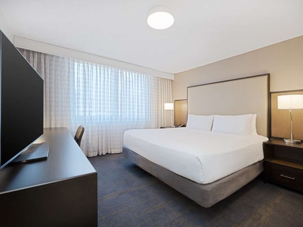 Images Embassy Suites by Hilton Chicago Downtown River North