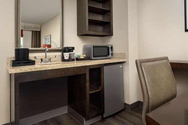 Images Embassy Suites by Hilton Birmingham Hoover