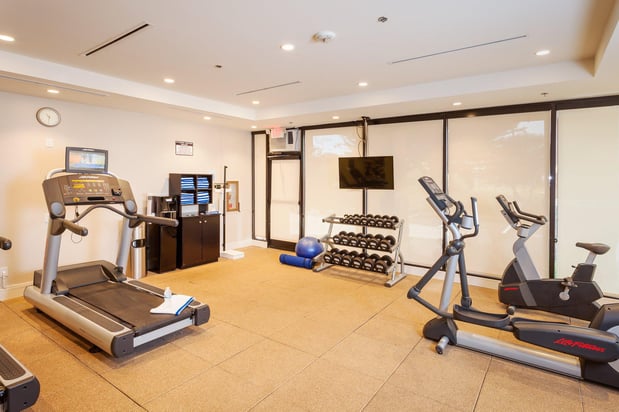 Images Holiday Inn Express at Monterey Bay by IHG
