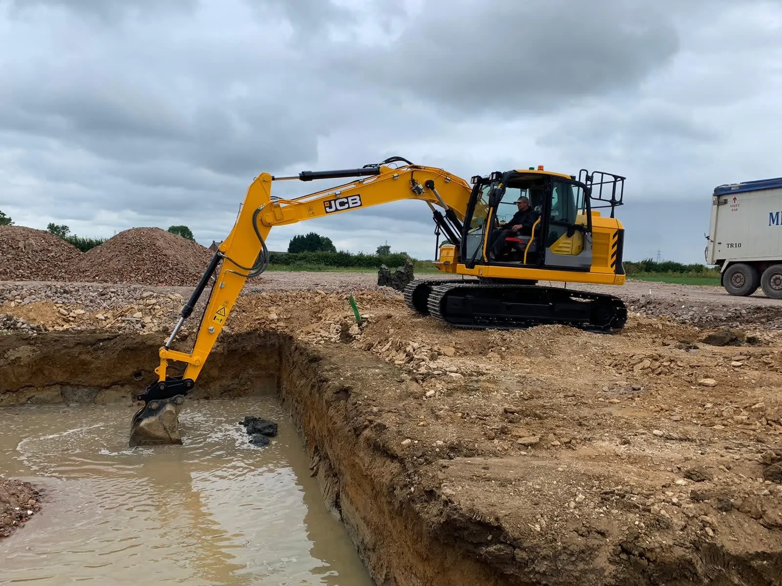Images Norris Plant Hire
